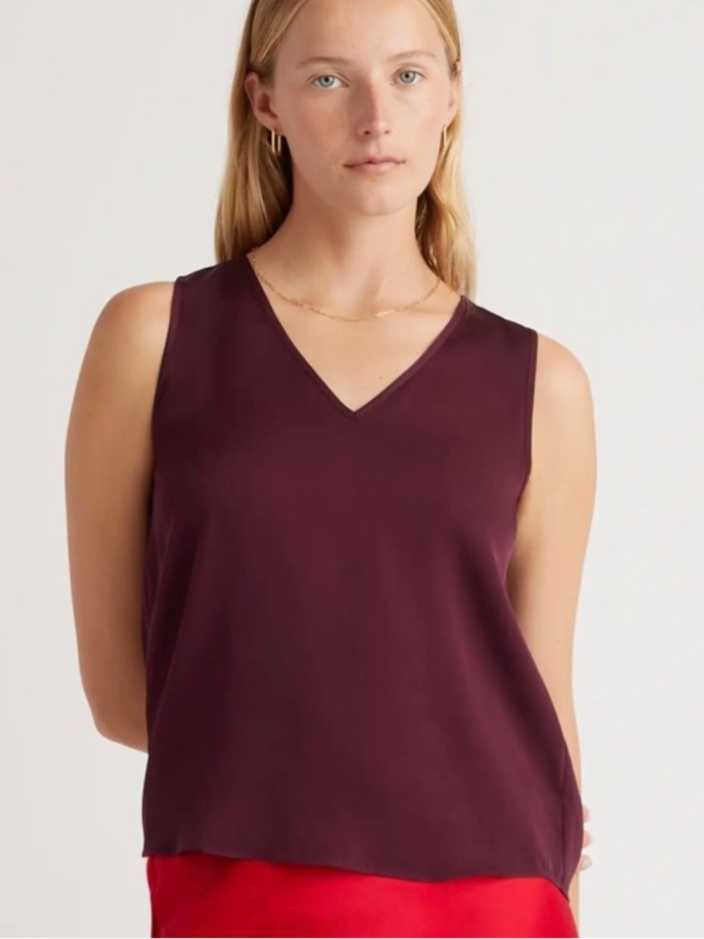 Quince Women's V-Neck Sleeveless Tank Top in Burgundy L